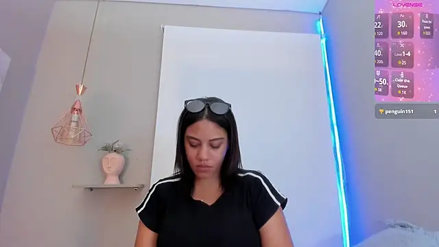 Sala de chat en directo de Kataleya_Monet_