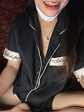Bemi3_sexyy: онлайн-чат