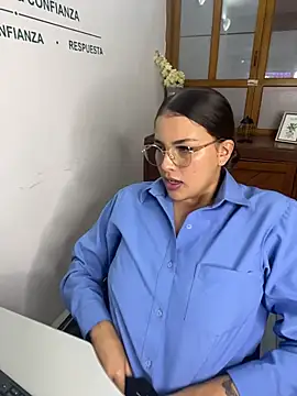KateRousee – live chatrum