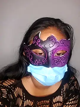 SerenaVale's Live Chat Room