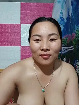 Nana-sexy55's Live Chat Room