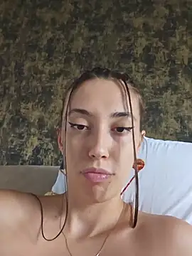 VirginPussySquirt 실시간 채팅방