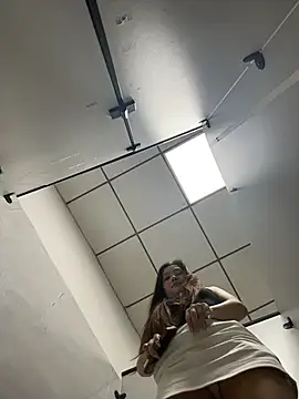 mimi_wifeのライブセックスカメラショー
