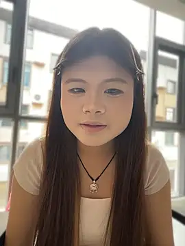 chibao66 Adlı Modelin Canlı Sohbet Odası