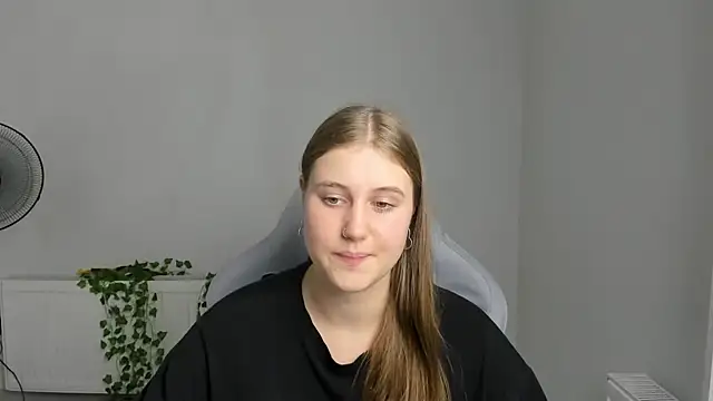 ViolaSecret Live chatroom