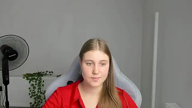 ViolaSecret Adlı Modelin Canlı Sohbet Odası