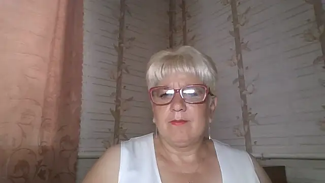 Živá chatovací místnost LizaRain777