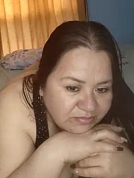 Sala de chat ao vivo de Lorena_Matture
