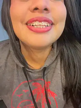 Rashell1_Queen – live chatrum