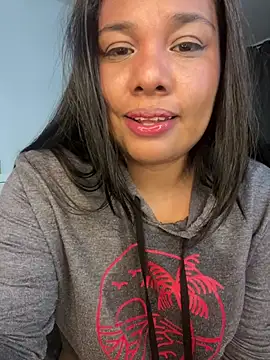 Rashell1_Queen – live chatrum