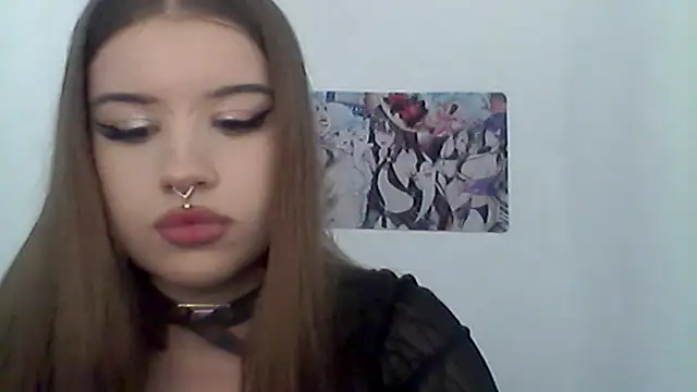 MollyHotTeen Show in webcam