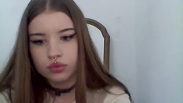 MollyHotTeen Live Chatraum