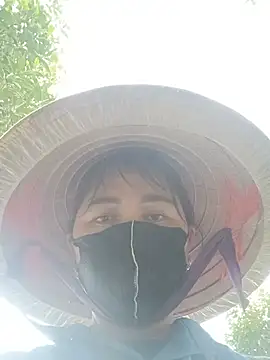 Mai-lingg Ruang Obrolan Langsung