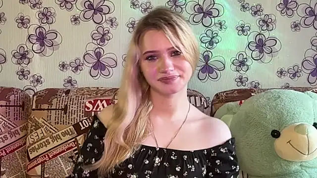 EarlineStrojnys – live sex-cam-show