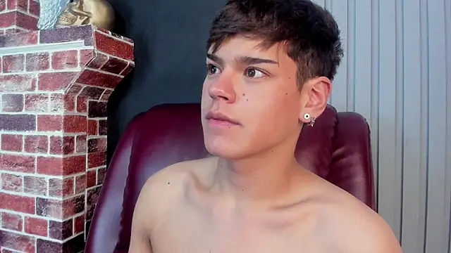 Keff-andrew34 Show in webcam