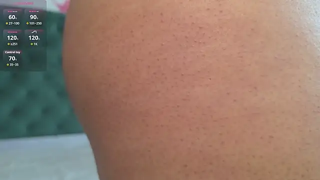 Pokój czatu na żywo – ISABELLA_STARR