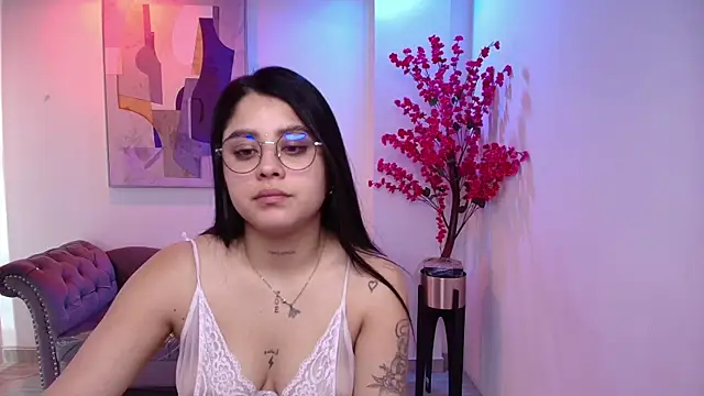 Phòng Chat Trực Tiếp Julie_vancouver
