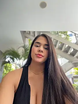 Sala de chat ao vivo de BellaLeclair_