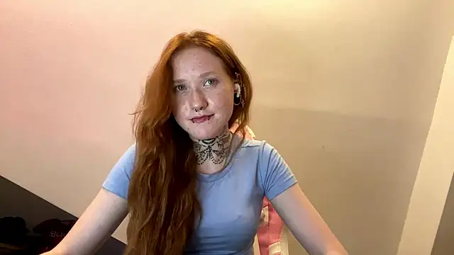 ThomasinaBrasser's Live Chat Room