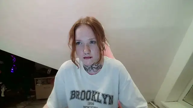ThomasinaBrasser Live Chatrum