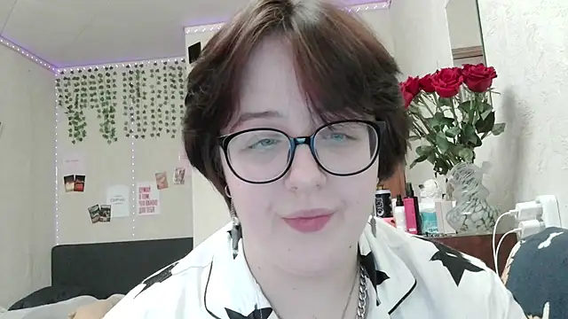 NessaLiberta Live seks camshow