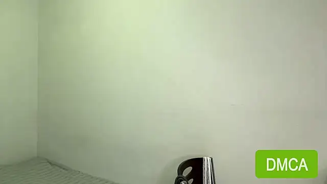 Bilik Sembang Langsung JuliaPierce