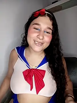 Онлайн чат LittleSweetZoe__
