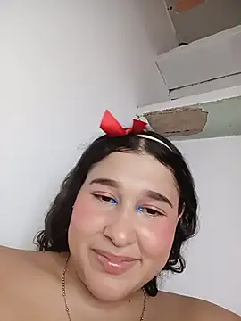 LittleSweetZoe__ Adlı Modelin Canlı Sohbet Odası