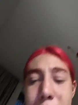חדר צ'אט בשידור חי של Kastella_x