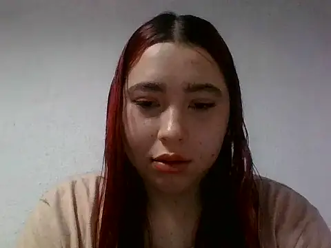 Ani_000のライブチャットルーム