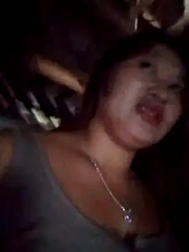 Lan-oanh's Live Chat Room