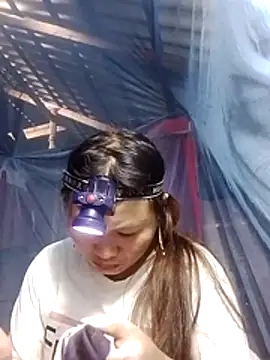 Lan-oanh Cameră chat live