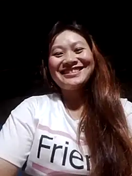Lan-oanh Live Chatraum