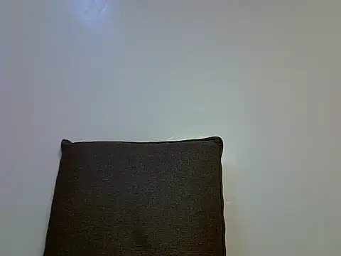 Mochimoon8's Live Chat Room