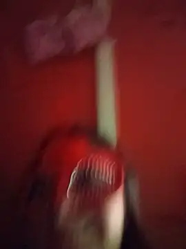 Camiii004 লাইভ চ্যাট রুম