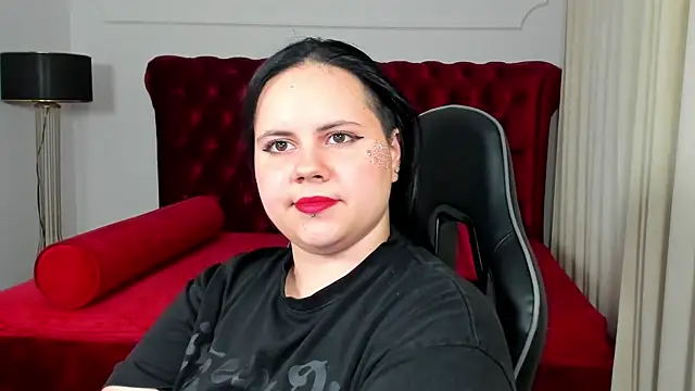 DaisyHarts' Live Sex Cam Show