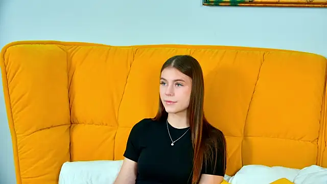 Pokój czatu na żywo – EricaFoxes