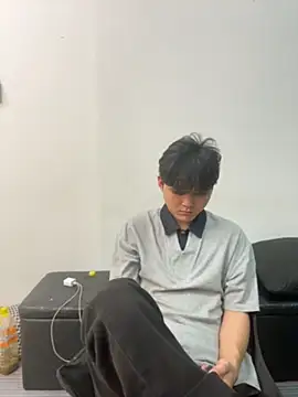 Zeya123 现场性爱视讯表演