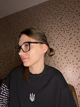 venommumiya élő chatszobája