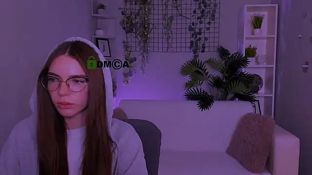 Živá kamerová sex show emilia_fly