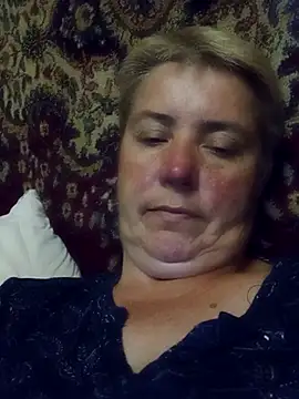 Živá chatovací místnost LilacBreath453