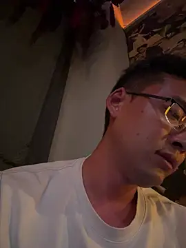 HHAA1992n Live-seksikameraesitys