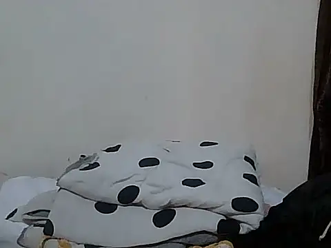 Queanah's Live Chat Room