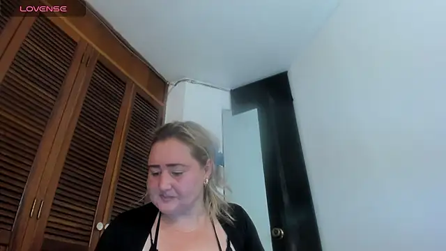 Phòng Chat Trực Tiếp bianca_imp