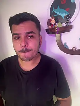 عرض كام LatinBearX
