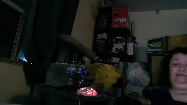 Sala de chat en directo de shadowdashlyla