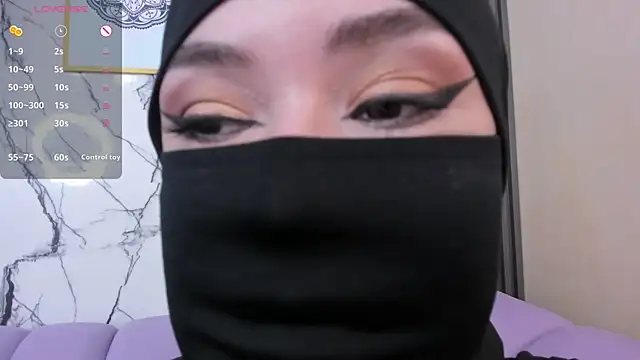 חדר צ'אט בשידור חי של Amani_MIrash