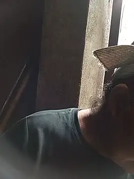 Single-M0m69 – live chatrum