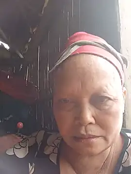 Single-M0m69 Cameră chat live