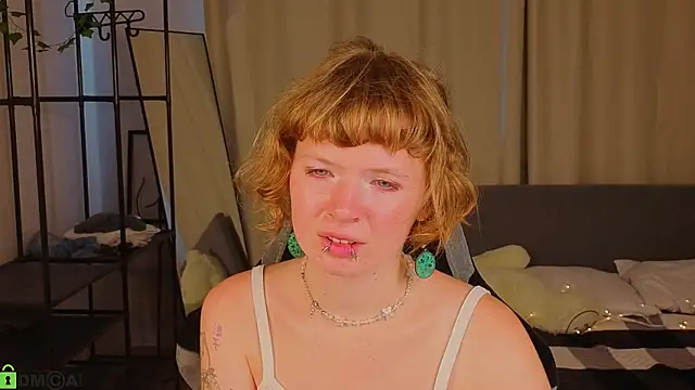 Živá chatovací místnost VioletDesiree